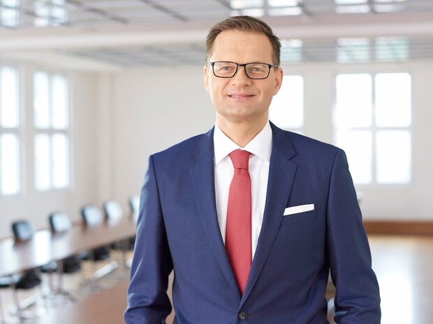 Jenoptik CEO Dr. Stefan Traeger CEO Dr. Stefan Traeger